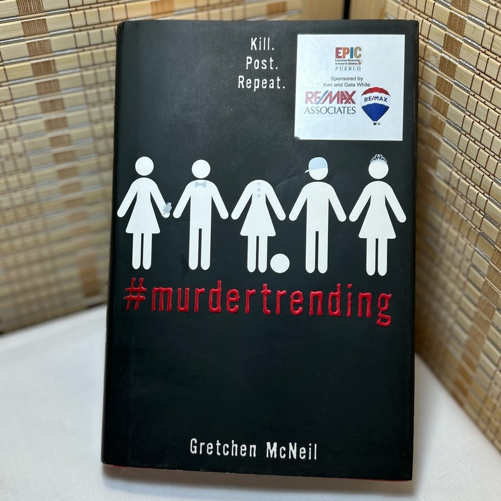 #Murdertrending - Hardback/ hardcover Book